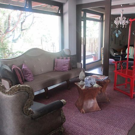 The Theodore Hotel Tagaytay City Exterior photo